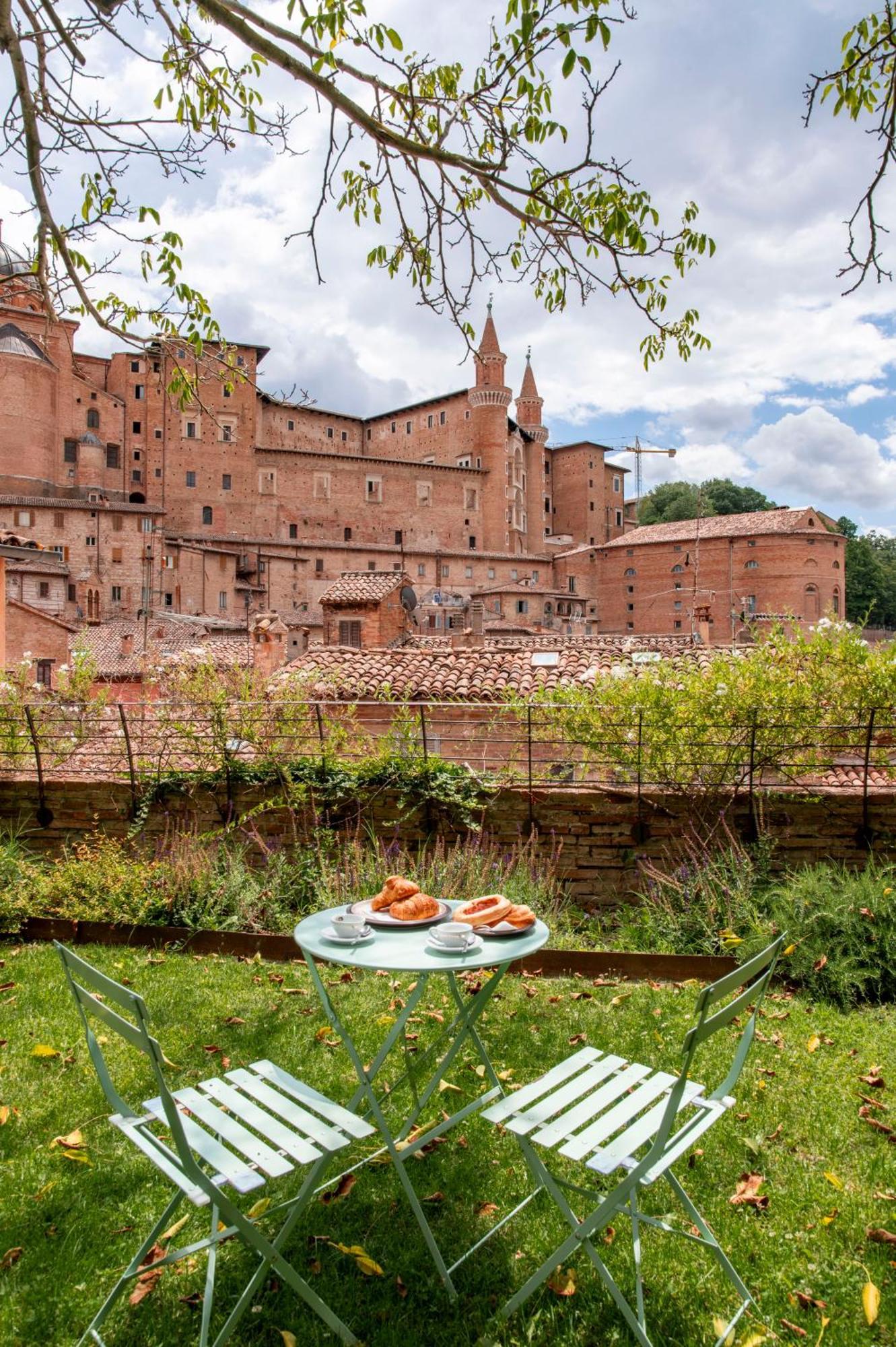 Urbino Apartment - Torricini View Buitenkant foto
