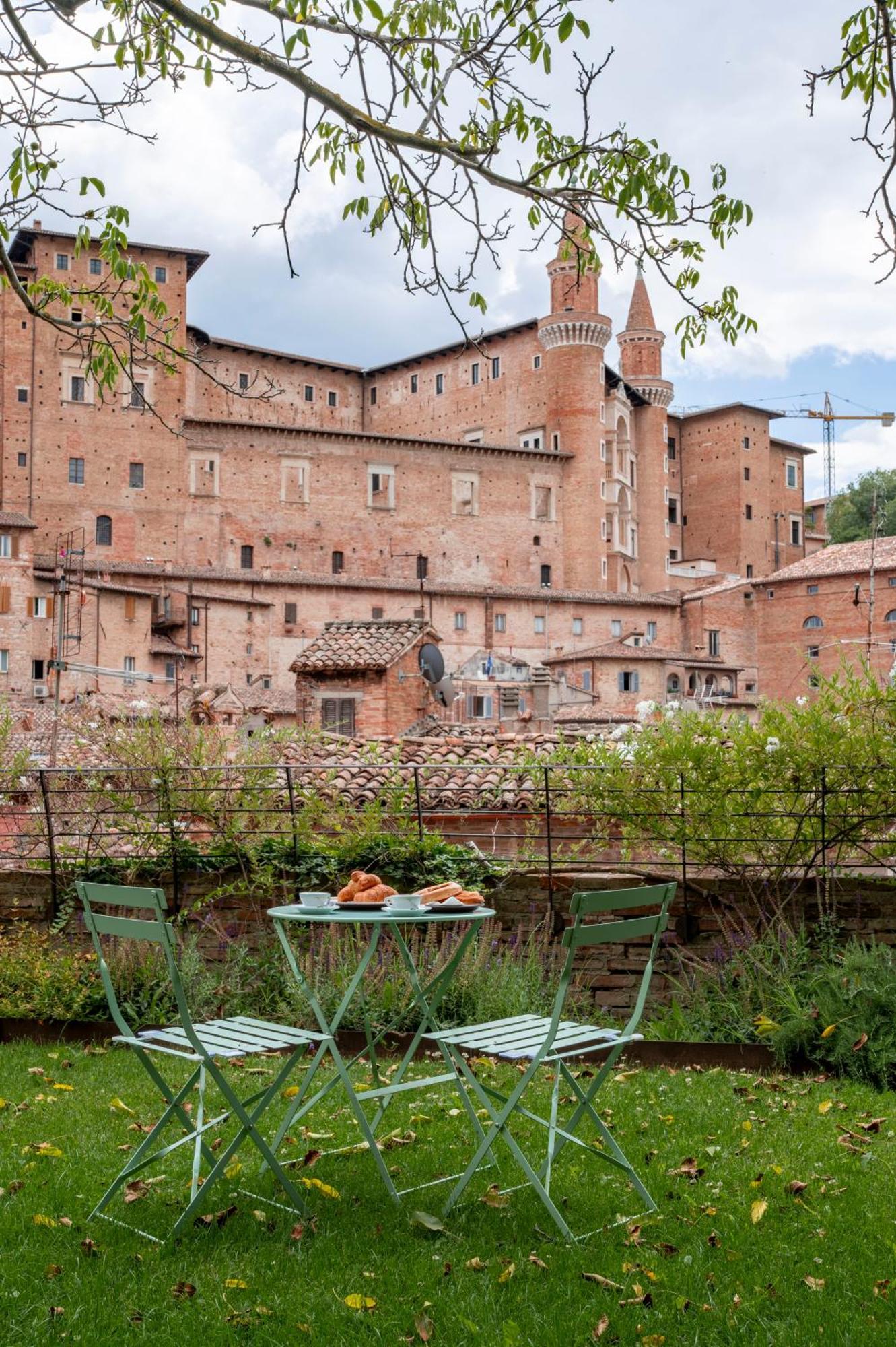 Urbino Apartment - Torricini View Buitenkant foto